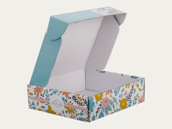 Ear Lock Shipping Boxes