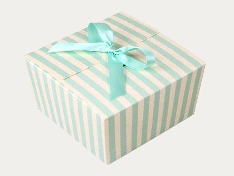 White Cookie Boxes